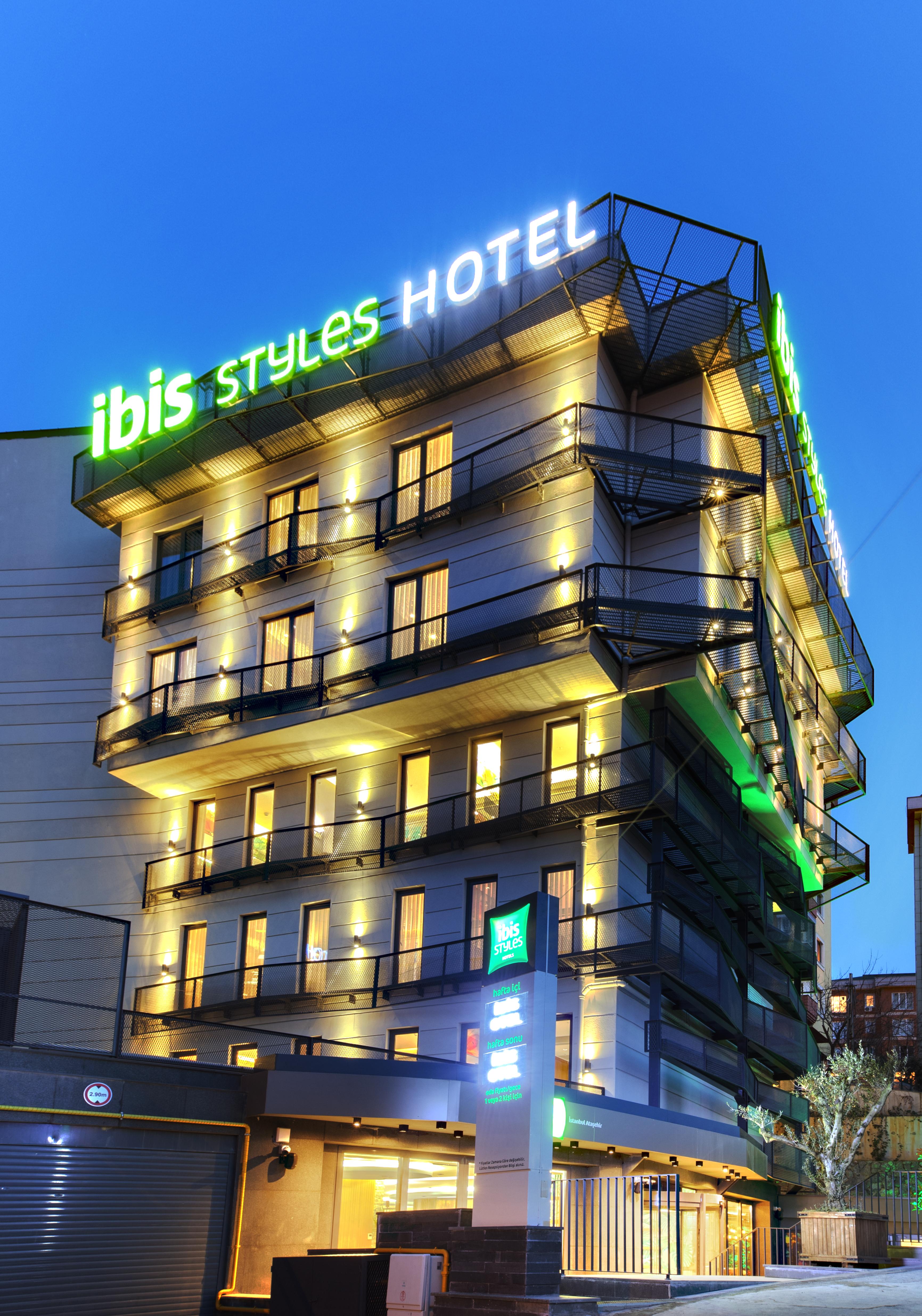 Ibis Styles Istanbul Atasehir Hotel Bagian luar foto